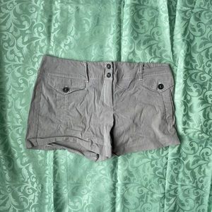 New York & Company Grey and White Stripes Stretch Chino Shorts with Grey Buttons